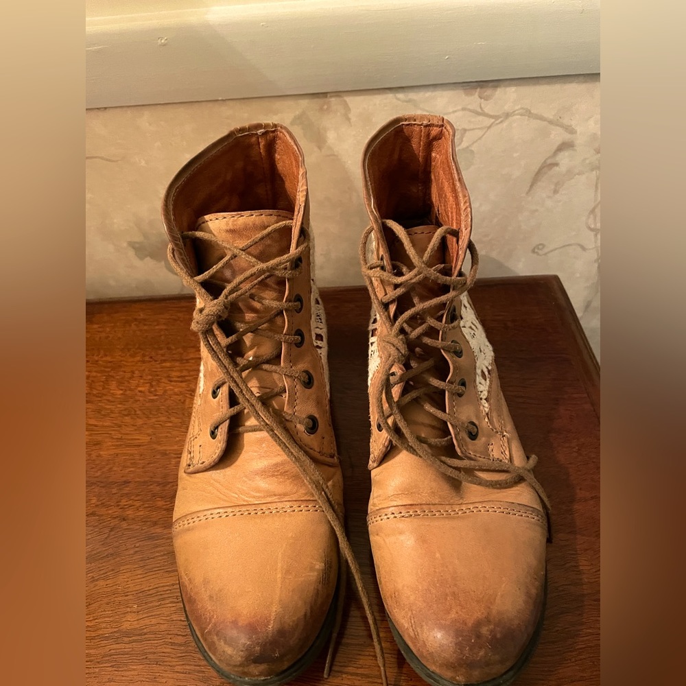 boots, granny style, nicely worn boots. Smoke free and pet free home